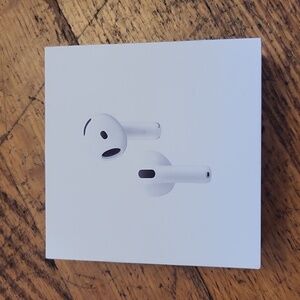 Apple Airpods 4-New In Box White With Noise Cancellation And Charging Case